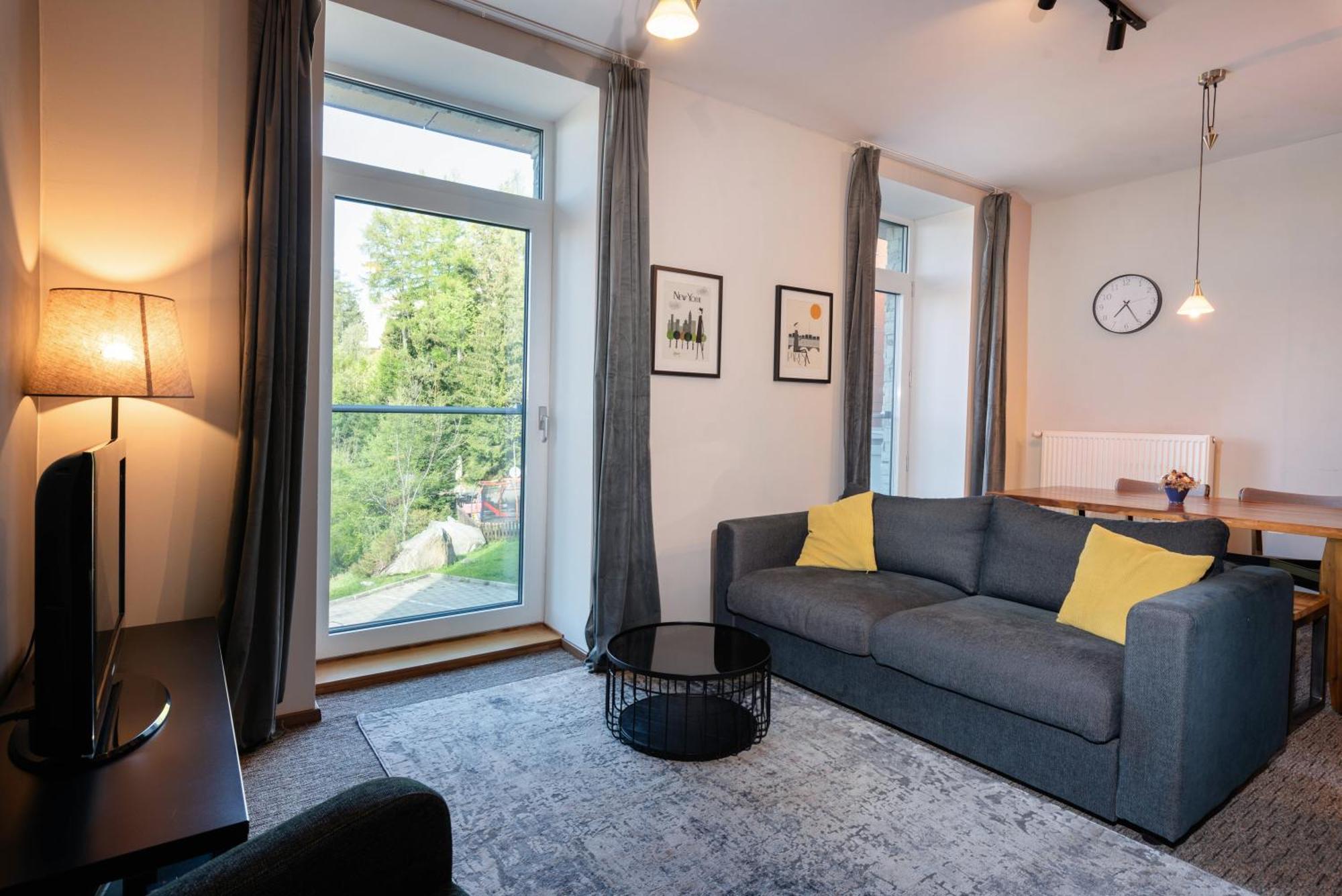 Tatrystay Oliver Apartments Штрбскє-Плесо Екстер'єр фото